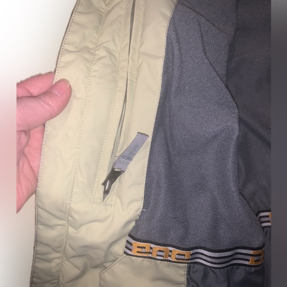 Dub Brand Vintage Women’s Snowboard Ski Winter Snow Sport Coat Jacket Small - Picture 9 of 13